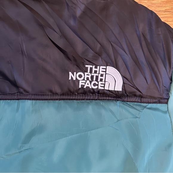 The North Face Men’s Big 1996 Retro Nuptse Jacket - Picture 10 of 14